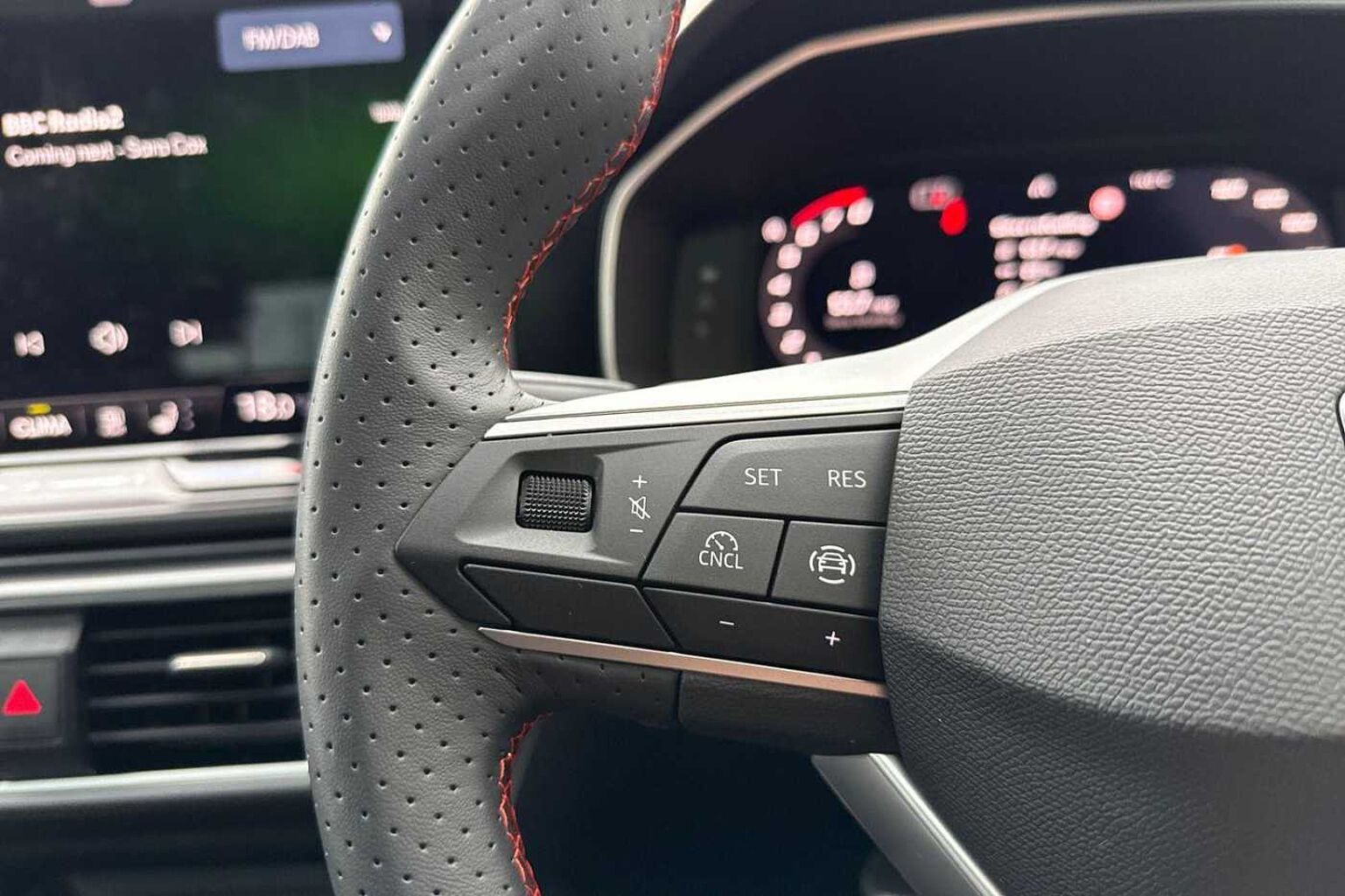 SEAT Leon 1.5 eTSI MHEV FR Black Edition Hatchback 5dr Petrol Hybrid DSG Euro 6 (s/s) (150