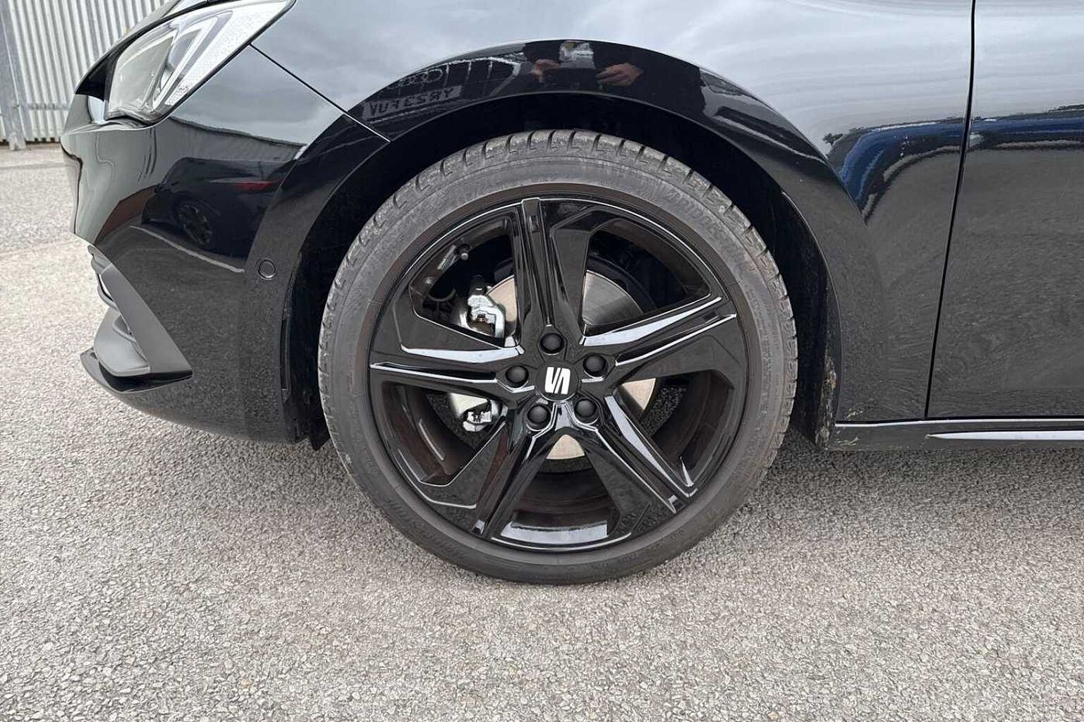 SEAT Leon 1.5 eTSI MHEV FR Black Edition Hatchback 5dr Petrol Hybrid DSG Euro 6 (s/s) (150