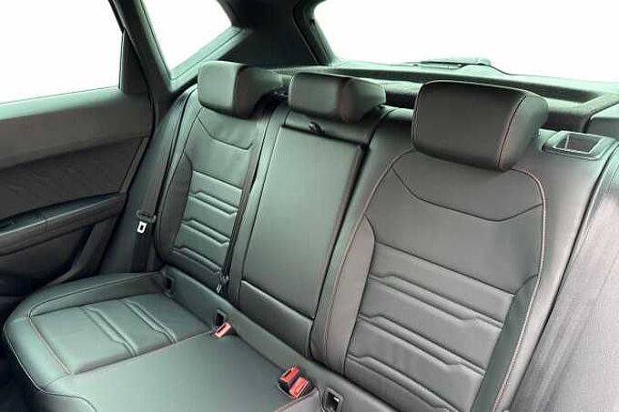 SEAT Ateca 1.5 TSI EVO FR Black Edition SUV 5dr Petrol Manual Euro 6 (s/s) (150 ps)